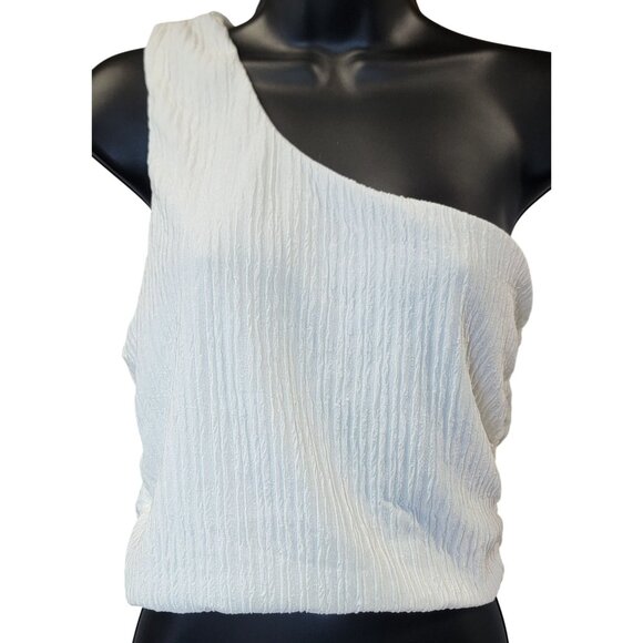 Le Lis Top White/ Ivory Textured One Shoulder Womens Med New with Tags - Picture 1 of 6